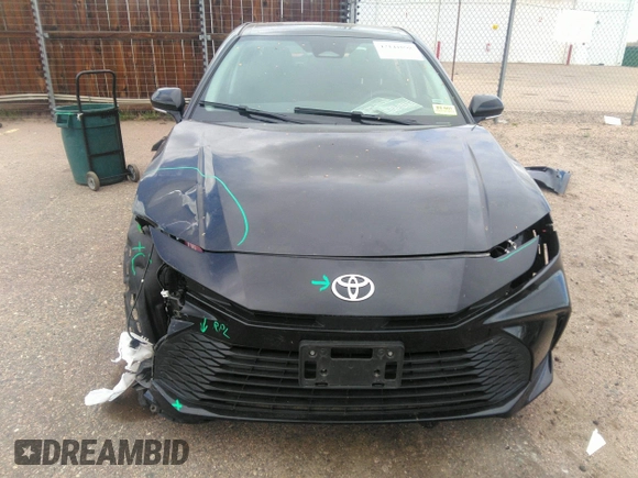 2025 Toyota Camry LE with VIN 4T1DAACK0SU509160, listed as a IAAI auction lot 42141098 with 17,028 mi miles and . Bid and sale history available at DreamBid. Image 13.