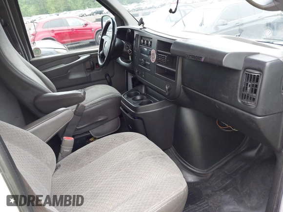 2012 Chevrolet Express Cargo with VIN 1GCZGTCG1C1102306, listed as a IAAI auction lot 42339673 with 92,684 mi miles and . Bid and sale history available at DreamBid. Image 5.