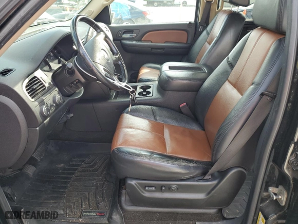 2007 Chevrolet Avalanche LT w/3LT with VIN 3GNFK12357G318484, listed as a Copart auction lot 73635854 with 186,790 mi miles and Salvage Title. Bid and sale history available at carsss.com. Image 7.
