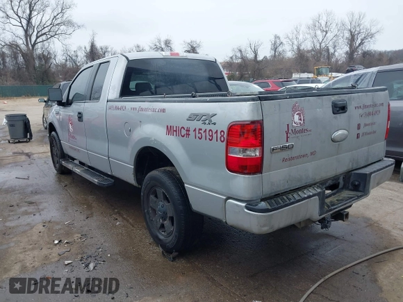 2006 Ford F-150 STX with VIN 1FTRX14W26NB47956, listed as a IAAI auction lot 41781752 with 111,126 mi miles. Bid and sale history available at carsss.com. Image 3.