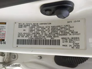 2005 Toyota 4Runner SR5 with VIN JTEBU14R850061191, listed as a IAAI auction lot 41740477 with 317,448 mi miles. Bid and sale history available at carsss.com. Image 9.