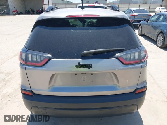 2021 Jeep Cherokee Altitude z VIN 1C4PJLLB4MD215146, wystawiony jako IAAI lot #42253929 z przebiegiem 42 666 mil mil oraz . Historia ofert i sprzedaży dostępna na DreamBid. Obrazek 16.