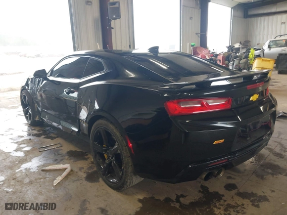 2018 Chevrolet Camaro 1SS with VIN 1G1FF1R75J0191701, listed as a IAAI auction lot 42005031 with 84,458 mi miles. Bid and sale history available at carsss.com. Image 3.