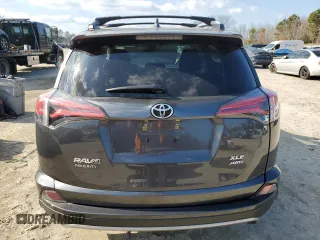 2018 Toyota RAV4 XLE with VIN 2T3RFREV3JW848384, listed as a Copart auction lot 88758945 with 28,951 mi miles and Salvage Title. Bid and sale history available at DreamBid. Image 6.
