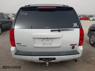 2009 GMC Yukon SLT w/4SB with VIN 1GKFC33009R149228, listed as a IAAI auction lot 41709590 with 212,227 mi miles. Bid and sale history available at carsss.com. Image 16.