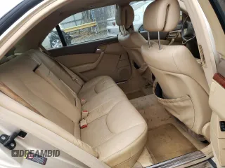2006 Mercedes-Benz S-Class 4.3L with VIN WDBNG70J36A466395, listed as a Copart auction lot 71346652 with 172,113 mi miles and Salvage Title. Bid and sale history available at carsss.com. Image 6.