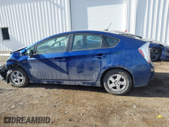 2010 Toyota Prius II with VIN JTDKN3DU9A0108207, listed as a IAAI auction lot 41448316 with 184,687 mi miles. Bid and sale history available at carsss.com. Image 14.