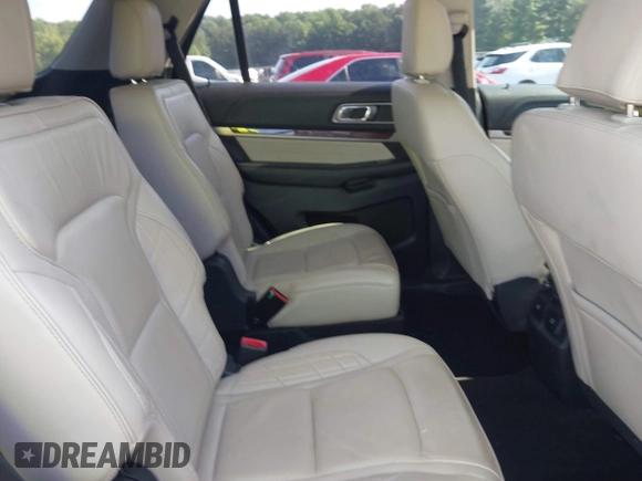 2018 Ford Explorer Platinum with VIN 1FM5K8HT6JGC62512, listed as a IAAI auction lot 42542371 with 76,462 mi miles and . Bid and sale history available at DreamBid. Image 8.