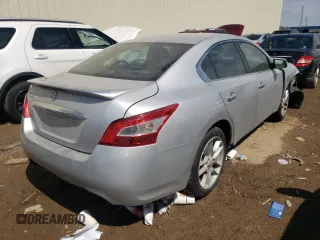 2011 Nissan Maxima SV z VIN 1N4AA5AP8BC867311, wystawiony jako Copart lot #52435182 z przebiegiem 82 036 mil mil oraz Szkoda całkowita • Salvage title. Historia ofert i sprzedaży dostępna na DreamBid. Obrazek 4.