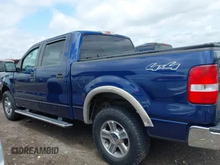 2008 Ford F-150 XLT z VIN 1FTPW14V78FB41598, wystawiony jako IAAI lot #42353178 z przebiegiem 185 747 mil mil oraz . Historia ofert i sprzedaży dostępna na DreamBid. Obrazek 15.