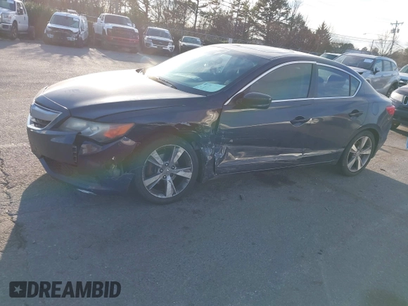 2014 Acura ILX with VIN 19VDE1F38EE013919, listed as a IAAI auction lot 41155130 with 213,640 mi miles. Bid and sale history available at carsss.com. Image 2.