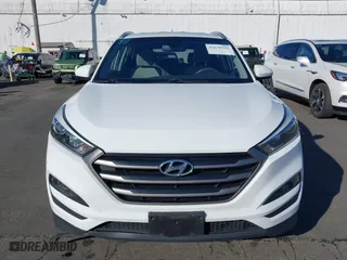 2016 Hyundai Tucson SE with VIN KM8J3CA44GU200294, listed as a IAAI auction lot 41678222 with 65,468 mi miles. Bid and sale history available at carsss.com. Image 12.