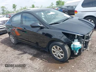 2012 Hyundai Accent GLS z VIN KMHCT4AE3CU046923, wystawiony jako IAAI lot #42225827 z przebiegiem 225 116 mil mil oraz . Historia ofert i sprzedaży dostępna na DreamBid. Obrazek 1.