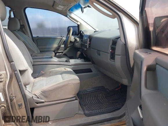 2007 Nissan Titan SE with VIN 1N6BA07A77N233436, listed as a IAAI auction lot 42562943 with 252,076 mi miles and . Bid and sale history available at DreamBid. Image 5.
