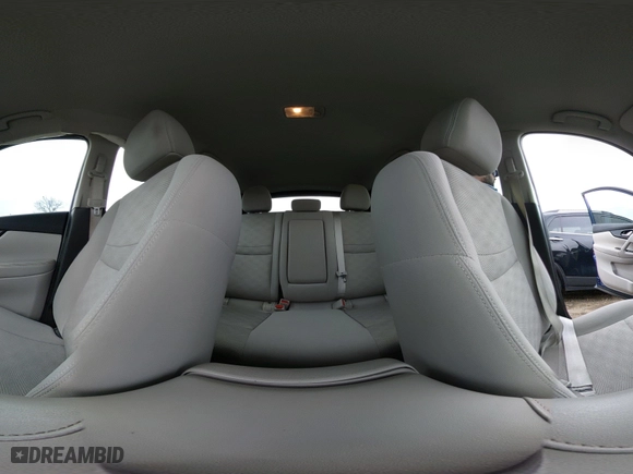 2018 Nissan Rogue Sport S with VIN JN1BJ1CP7JW151343, listed as a IAAI auction lot 41765611 with 61,118 mi miles. Bid and sale history available at carsss.com. Image 18.