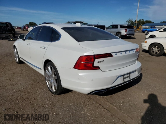 2017 Volvo S90 Inscription with VIN YV1A22ML7H1001726, listed as a Copart auction lot 44503433 with 95,559 mi miles. Bid and sale history available at carsss.com. Image 3.