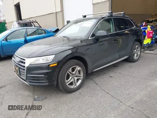 2019 Audi Q5 Premium with VIN WA1ANAFY5K2039094, listed as a IAAI auction lot 41333509 with 45,956 mi miles. Bid and sale history available at carsss.com. Image 2.