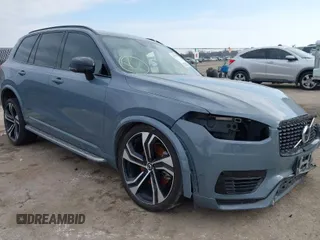 2022 Volvo XC90 R-Design with VIN YV4BR0CM8N1816644, listed as a IAAI auction lot 41558435 with 64,255 mi miles. Bid and sale history available at carsss.com. Image 1.