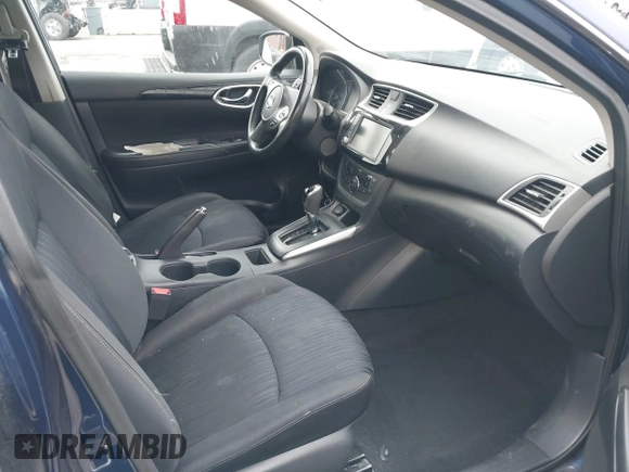 2019 Nissan Sentra SV z VIN 3N1AB7AP6KY221889, wystawiony jako IAAI lot #42077285 z przebiegiem 254 481 mil mil oraz . Historia ofert i sprzedaży dostępna na DreamBid. Obrazek 5.