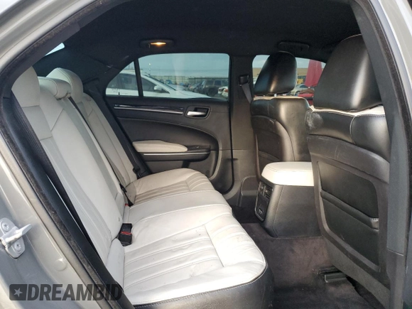 2018 Chrysler 300 S with VIN 2C3CCABG7JH151553, listed as a Copart auction lot 84757524 with 140,800 mi miles and Salvage Title. Bid and sale history available at DreamBid. Image 10.