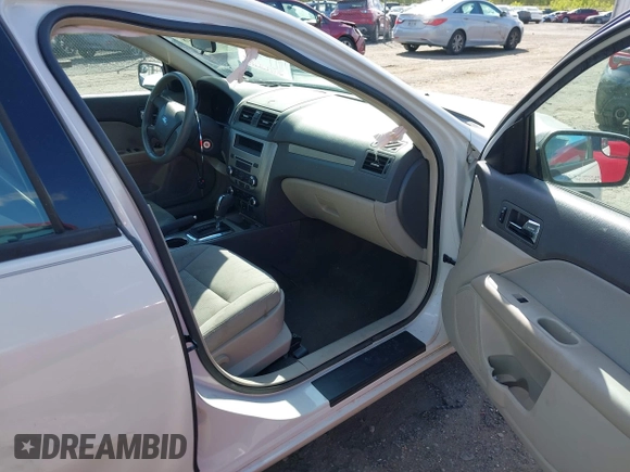 2012 Ford Fusion S with VIN 3FAHP0GA4CR408055, listed as a IAAI auction lot 42050728 with 101,508 mi miles and . Bid and sale history available at carsss.com. Image 5.