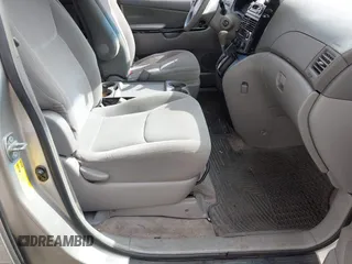 2005 Toyota Sienna CE with VIN 5TDZA23C65S256170, listed as a IAAI auction lot 42193708 with 226,089 mi miles and . Bid and sale history available at DreamBid. Image 5.