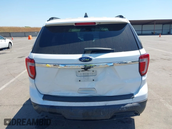 2018 Ford Explorer z VIN 1FM5K7B81JGA69411, wystawiony jako IAAI lot #42229420 z przebiegiem 72 336 mil mil oraz . Historia ofert i sprzedaży dostępna na DreamBid. Obrazek 16.