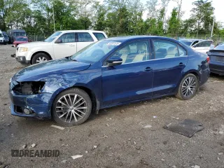 2012 Volkswagen Jetta SEL z VIN 3VWLP7AJ5CM385708, wystawiony jako Copart lot #55207075 z przebiegiem 179 981 mil mil oraz Szkoda całkowita • Salvage title. Historia ofert i sprzedaży dostępna na DreamBid. Obrazek 1.
