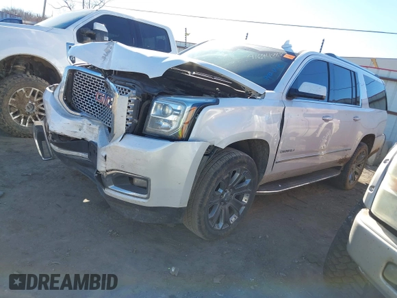 2016 GMC Yukon XL Denali with VIN 1GKS1HKJ7GR280505, listed as a IAAI auction lot 41694888 with 218,621 mi miles. Bid and sale history available at carsss.com. Image 18.