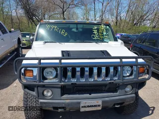 2003 Hummer H2 z VIN 5GRGN23U83H120658, wystawiony jako IAAI lot #41992183 z przebiegiem 226 207 mil mil oraz . Historia ofert i sprzedaży dostępna na DreamBid. Obrazek 6.