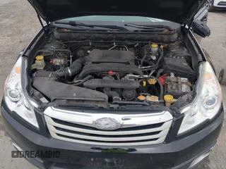 2010 Subaru Outback Premium All-Weather Anniversary z VIN 4S4BRBCC7A3349037, wystawiony jako IAAI lot #42100672 z przebiegiem 192 138 mil mil oraz . Historia ofert i sprzedaży dostępna na DreamBid. Obrazek 10.