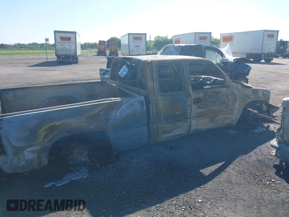 2001 Chevrolet Silverado 1500 LS with VIN 2GCEC19T111364644, listed as a IAAI auction lot 39357223 with 171,403 mi miles and . Bid and sale history available at DreamBid. Image 13.