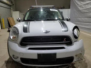 2016 MINI Countryman S with VIN WMWZC5C54GWT39755, listed as a Copart auction lot 50705915 with 133,466 mi miles and Salvage Title. Bid and sale history available at DreamBid. Image 5.