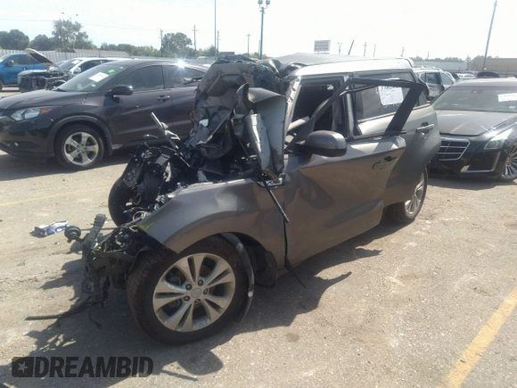2016 Kia Soul + with VIN KNDJP3A51G7336723, listed as a IAAI auction lot 37082088 with 1 mi miles. Bid and sale history available at carsss.com. Image 2.
