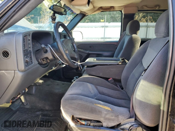 2003 GMC Sierra 1500 SLT z VIN 2GTEK19T831202788, wystawiony jako Copart lot #57964195 z przebiegiem Nie podano mil oraz Czysty tytuł • Clean title. Historia ofert i sprzedaży dostępna na DreamBid. Obrazek 7.