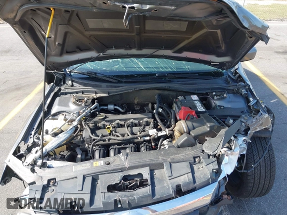 2010 Ford Fusion SE with VIN 3FAHP0HA9AR233281, listed as a IAAI auction lot 41916675 with 73,318 mi miles. Bid and sale history available at carsss.com. Image 10.