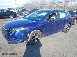 2022 Subaru Impreza Premium with VIN 4S3GTAV66N3726718, listed as a IAAI auction lot 41217564 with 35,639 mi miles. Bid and sale history available at carsss.com. Image 2.