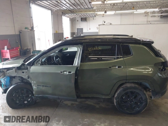 2021 Jeep Compass Sport с VIN 3C4NJDAB8MT591231, выставлен на аукционе IAAI как лот 42206506 с пробегом 69 976 миль миль и . История ставок и продаж доступна на DreamBid. Изображение 15.