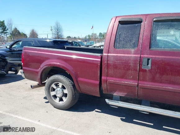 2006 Ford Super Duty F-250 XL with VIN 1FTSX21P06ED33807, listed as a IAAI auction lot 41824991 with 179,423 mi miles. Bid and sale history available at carsss.com. Image 6.