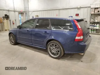 2007 Volvo V50 2.5L Turbo with VIN YV1MJ682972297138, listed as a Copart auction lot 81297444 with 195,561 mi miles and Clean Title. Bid and sale history available at carsss.com. Image 2.