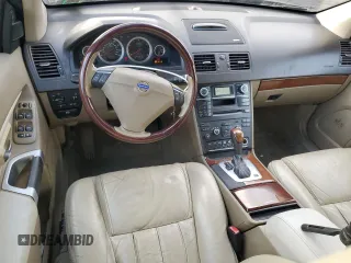 2013 Volvo XC90 Premier Plus with VIN YV4952CZ6D1664637, listed as a Copart auction lot 43931965 with 200,029 mi miles and Salvage Title. Bid and sale history available at carsss.com. Image 8.