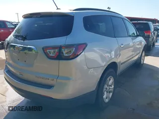 2013 Chevrolet Traverse LS with VIN 1GNKRFED7DJ178010, listed as a IAAI auction lot 42104289 with 273,944 mi miles. Bid and sale history available at carsss.com. Image 4.