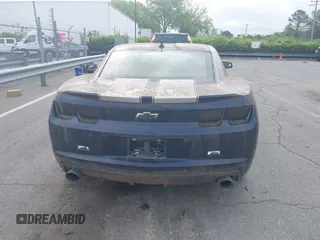 2011 Chevrolet Camaro 1LT z VIN 2G1FF1ED6B9161612, wystawiony jako IAAI lot #41945947 z przebiegiem 135 956 mil mil oraz . Historia ofert i sprzedaży dostępna na DreamBid. Obrazek 16.