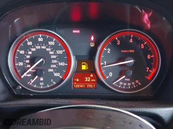 2009 BMW 3 Series 328i with VIN WBAPH53509A448884, listed as a IAAI auction lot 42161459 with 123,141 mi miles and . Bid and sale history available at DreamBid. Image 7.