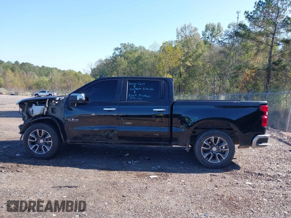 2020 Chevrolet Silverado 1500 LT with VIN 3GCPWCED2LG412902, listed as a IAAI auction lot 40823405 with 98,359 mi miles. Bid and sale history available at carsss.com. Image 15.