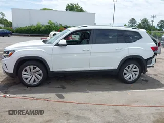 2021 Volkswagen Atlas SEL with VIN 1V2BR2CA4MC541523, listed as a IAAI auction lot 42326498 with 84,090 mi miles and . Bid and sale history available at DreamBid. Image 14.