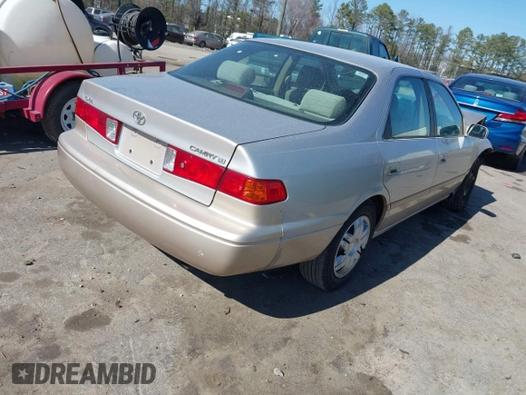 2001 Toyota Camry CE with VIN 4T1BG22K71U027796, listed as a IAAI auction lot 41749025 with 167,917 mi miles and . Bid and sale history available at DreamBid. Image 4.