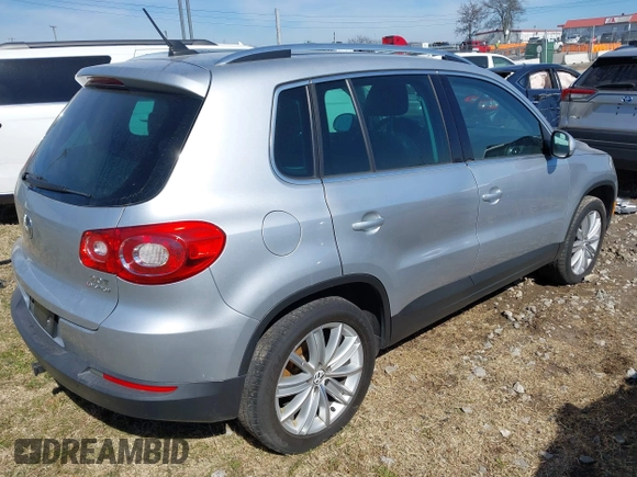 2011 Volkswagen Tiguan SE with VIN WVGBV7AX9BW509353, listed as a IAAI auction lot 41645315 with 112,283 mi miles and . Bid and sale history available at DreamBid. Image 4.