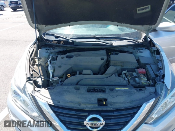 2018 Nissan Altima SV with VIN 1N4AL3AP7JC147656, listed as a IAAI auction lot 41879450 with 114,310 mi miles and . Bid and sale history available at carsss.com. Image 10.