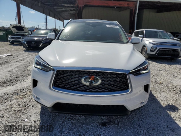 2022 Infiniti QX50 LUXE with VIN 3PCAJ5BA9NF112888, listed as a Copart auction lot 41300913 with 6,189 mi miles. Bid and sale history available at carsss.com. Image 5.